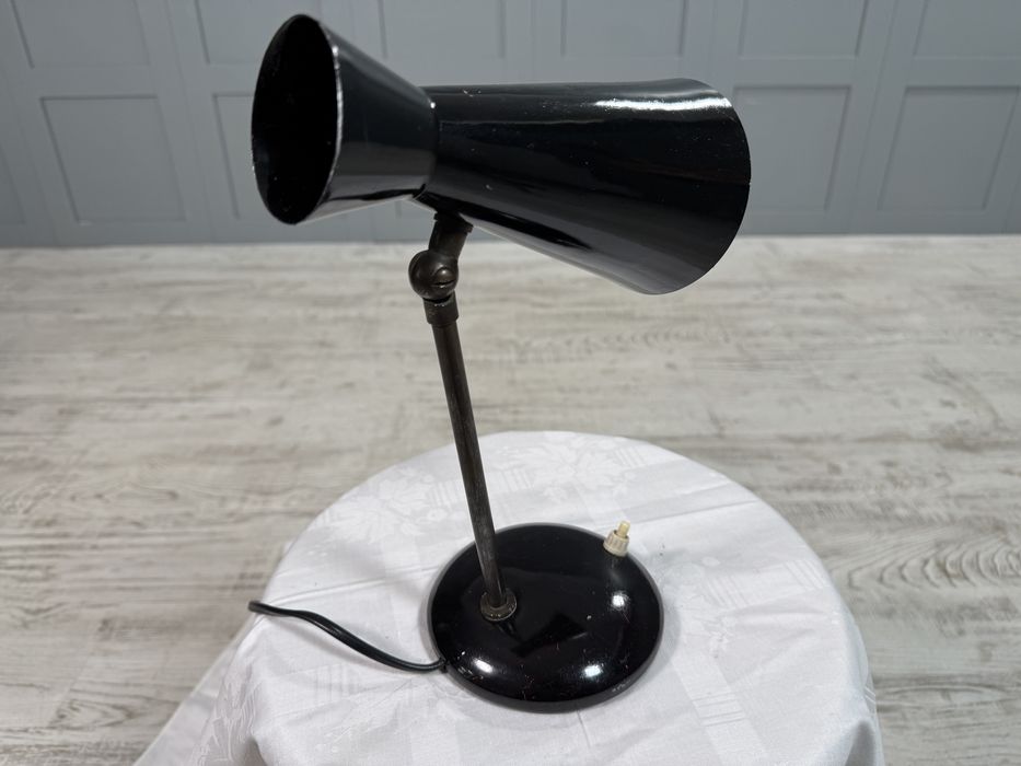 Винтидж настолна метална лампа Р399