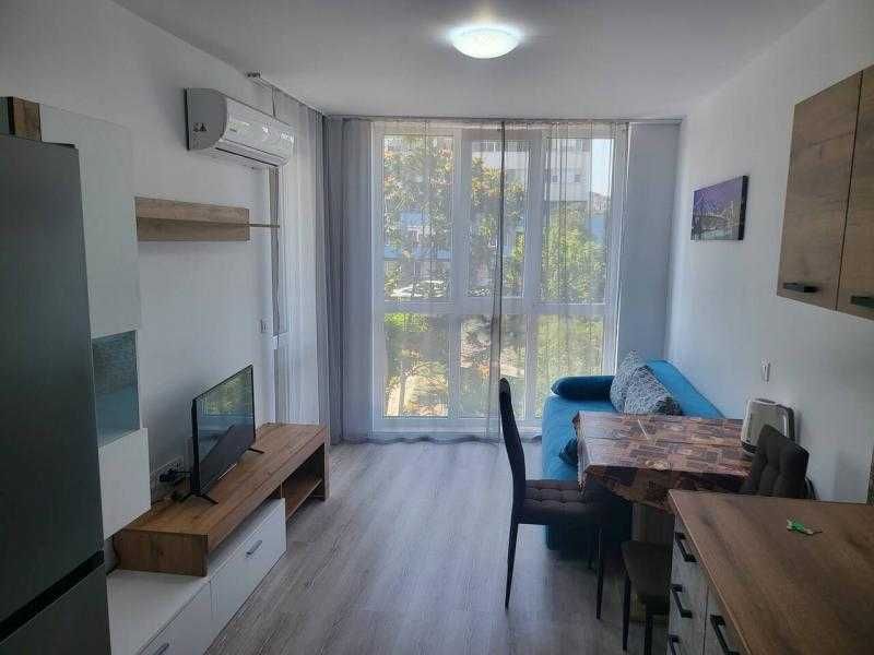 За първи път под наем! Двустаен апартамент в комплекс Перла!