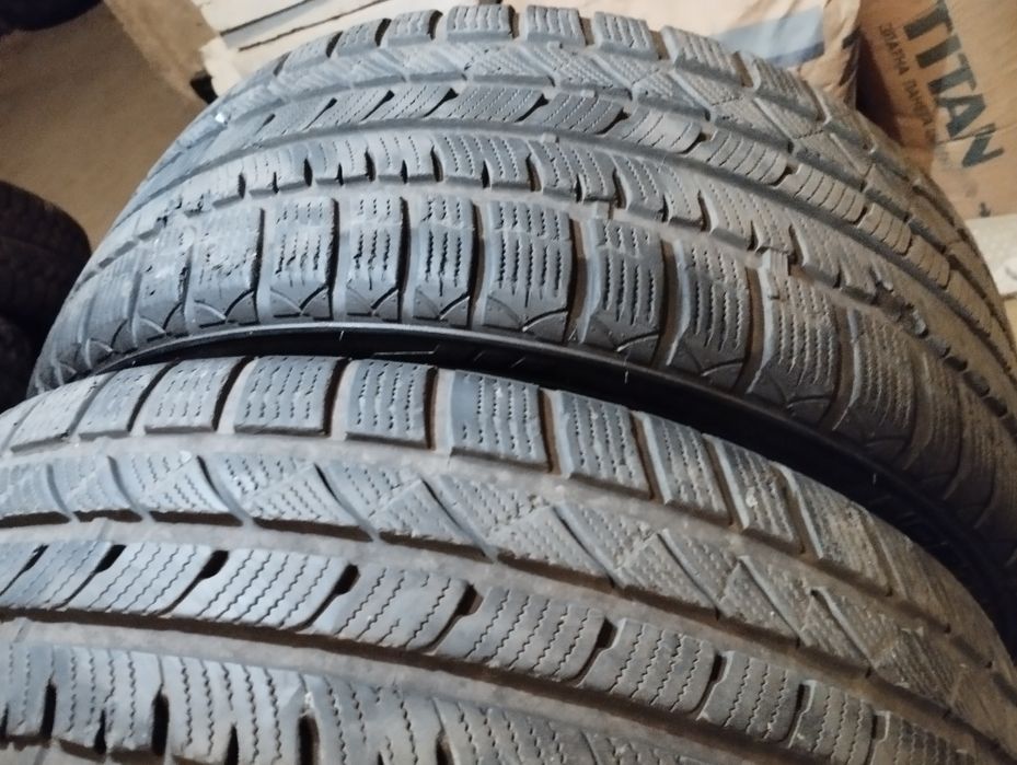 225/40/18 зимни 2бр.