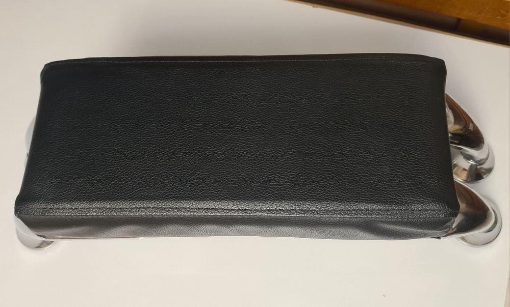 Маникюр, поставка за ръце