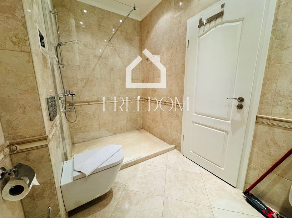 Четиристаен апартамент, под наем с паркомясто, кв. Ален Мак, 2 000 евр