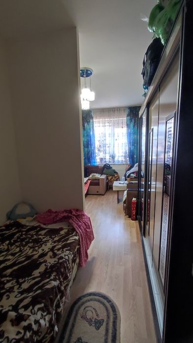 Срочно! Квартира 1в2-комнатная метро Сергели