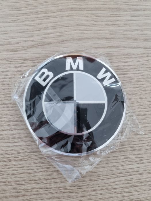 Emblema capota/portbagaj BMW E46 E30 E39 E34 E90 E60 E87 M3 M4 X1 X3