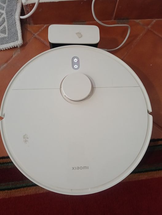 Vând Xiaomi Robot Vacuum S10+ defect pentru piese