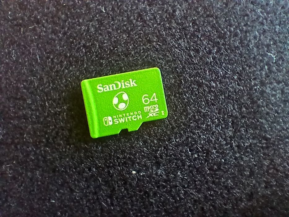 Nintendo Switch Lite + аксесоари