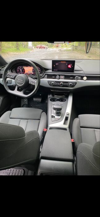 Audi A5 Sportback 2.0 TDI automat, nu sunt interesat de schimb!