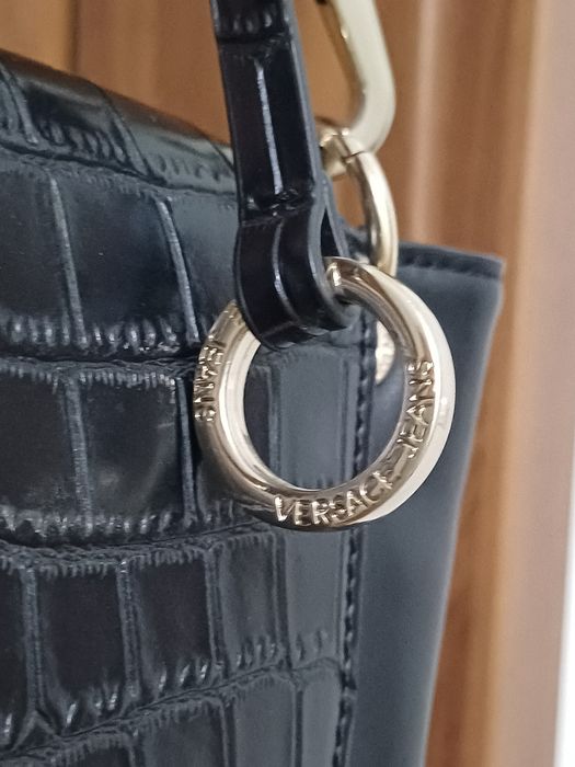 Дамска.     чанта