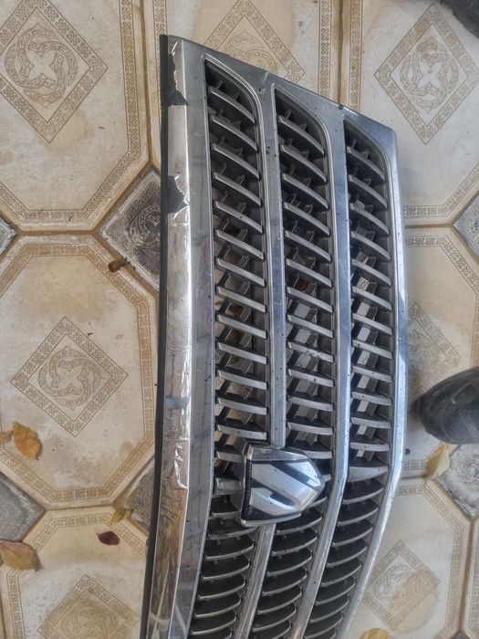 Решетка радиатора