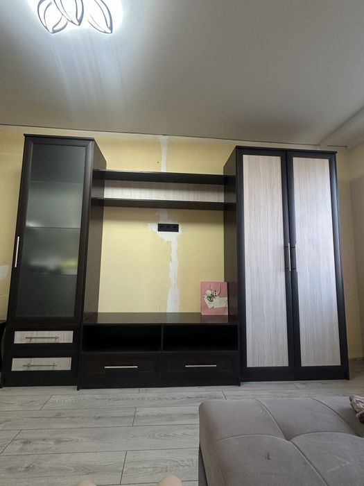 Продам стенку (горка)