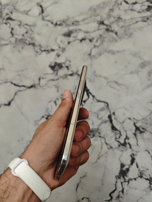 Honor Magic 6 16/256 на обмен