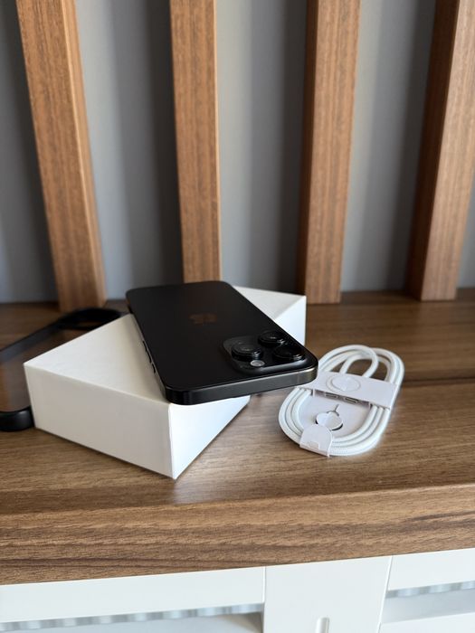 Iphone 16 Pro Max - 512GB