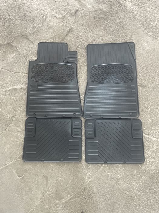 В продаже коврики Камри 30