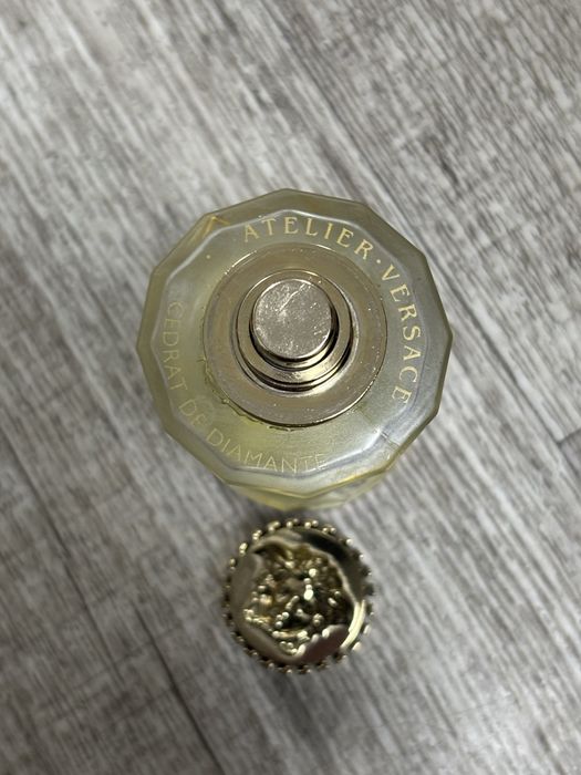 Парфюм Atelier Versace cedrat de diamante
