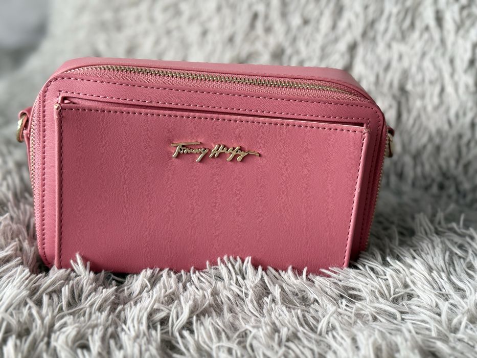 Geanta Tommy Hilfiger