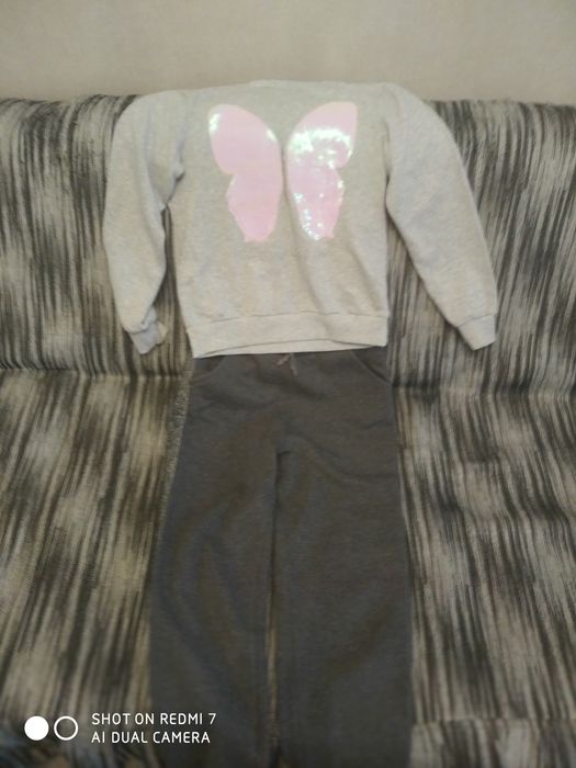 Продам рубашку и джинсы