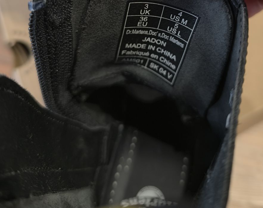 Продам ботинки Dr. Martens, б/у, размер 35, 40000