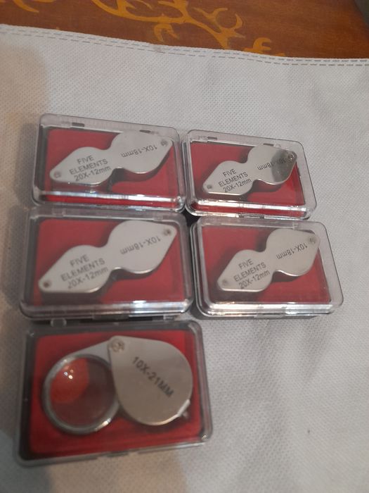 Lupe pentru bijuterii.