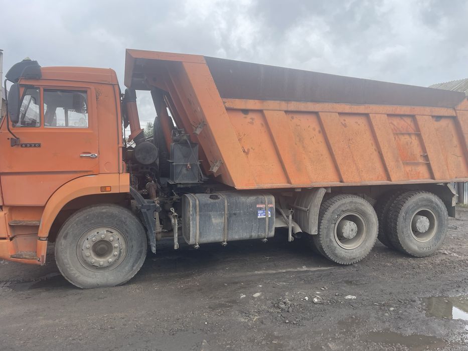 Продам Камаз 6520