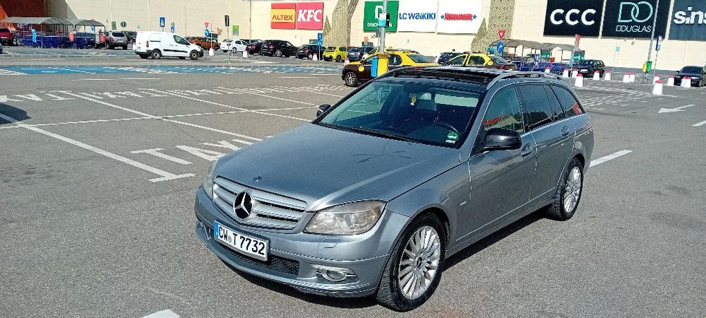 Mercedes C 3.0Diesel automat/ adus recent din Germania/ Panoramic
