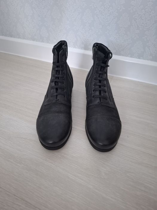 Продаются осенний сапоги