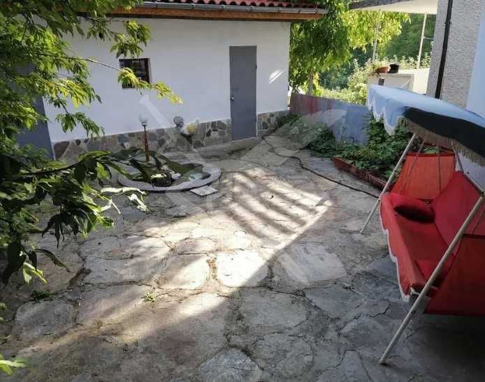 Продава се Къща в с. Лясково, Област Пловдив - 180 кв.м за 204 €/кв.м - Снимка #3