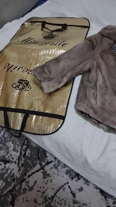 Шуба  норковая женская