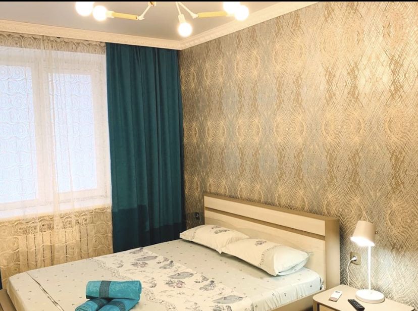 Сдам посуточно квартиру на батысе