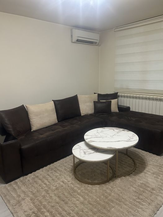 Ъглов диван за хол