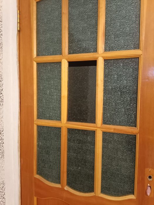 Срочно продам двери