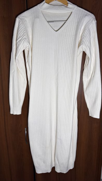 Продам пакет вещей за 10 000 (7 вещей)