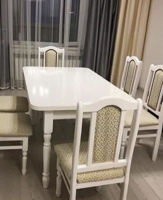 Продаётся раздвижной стол