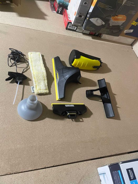 Aspirator geamuri Kärcher WV 2 Black Edition