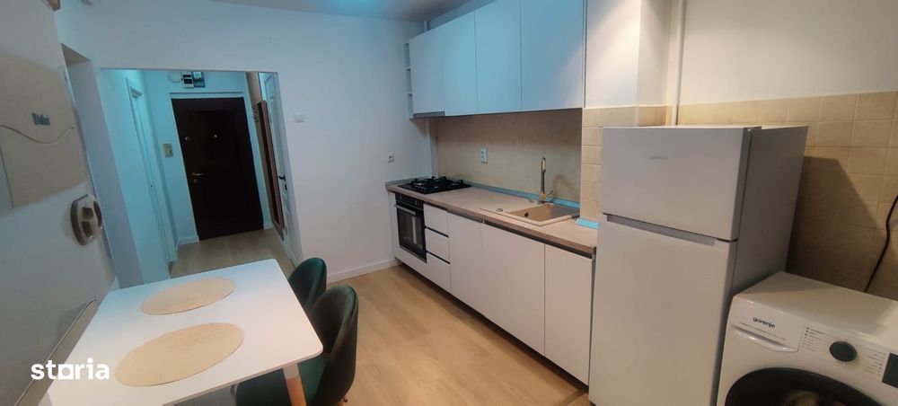 Apartament decomandat cu 2 camere etaj 3, mobilat și utilat, in c