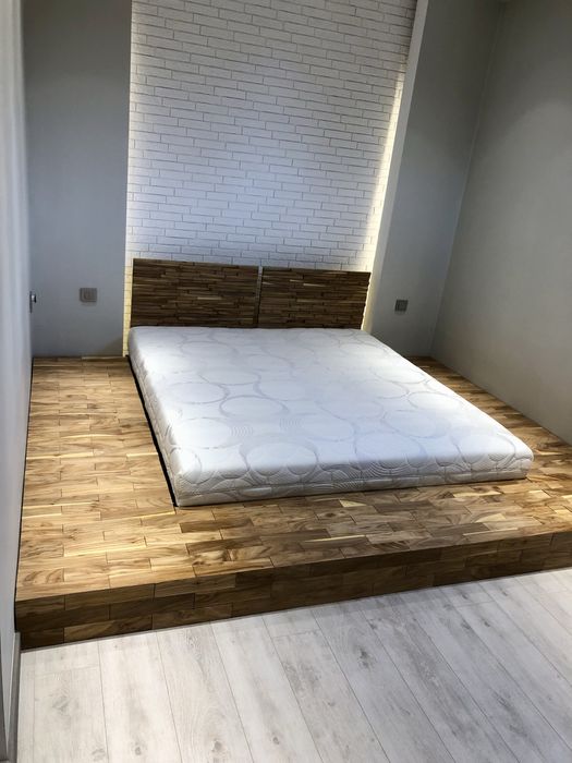 Продается кровать из массива карагача. Ручной работы. Размер спального