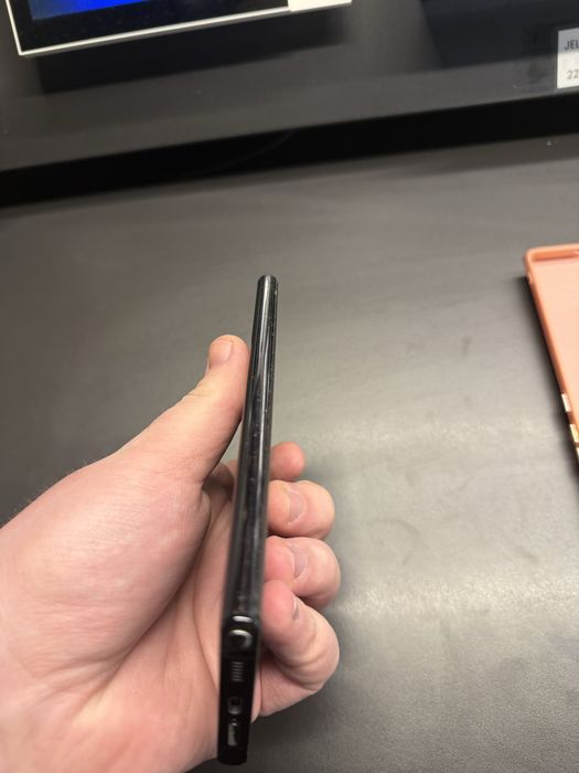 Samsung Galaxy S22 Ultra 128GB - Phantom Black - Stare Excelentă