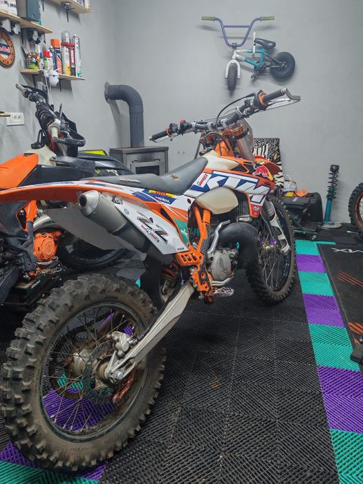 ktm 250 exc six days