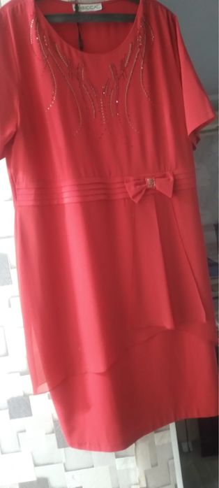 Продам платье 52 размер