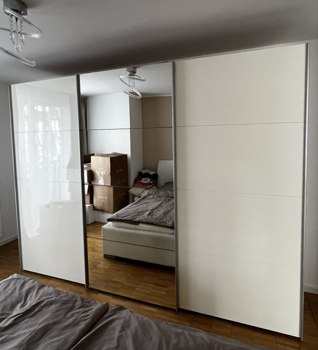 Dressing/Dulap 293/219/66 cm 3 usi culisante alb/crem  lucios/oglinda