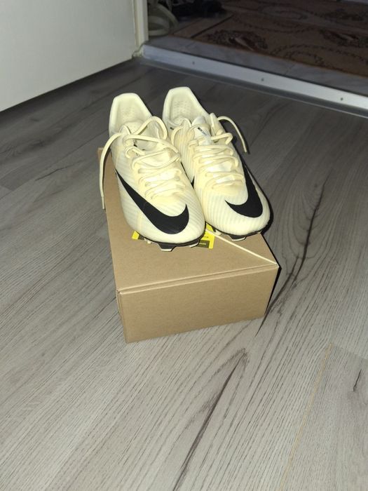 Бутонки Zoom vapor 15 academy FG/MG