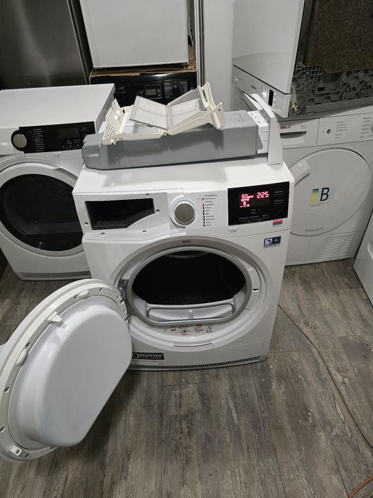 Сушилня AEG 7000 8кг