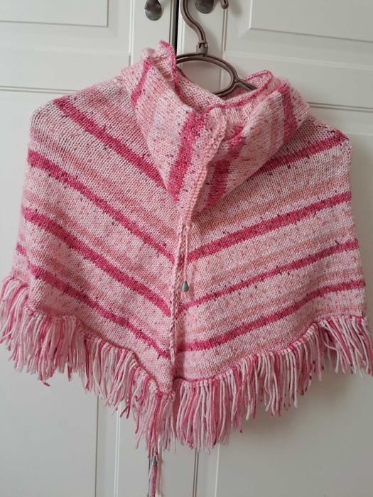 Плетено пончо с качулка 3-4-5г.