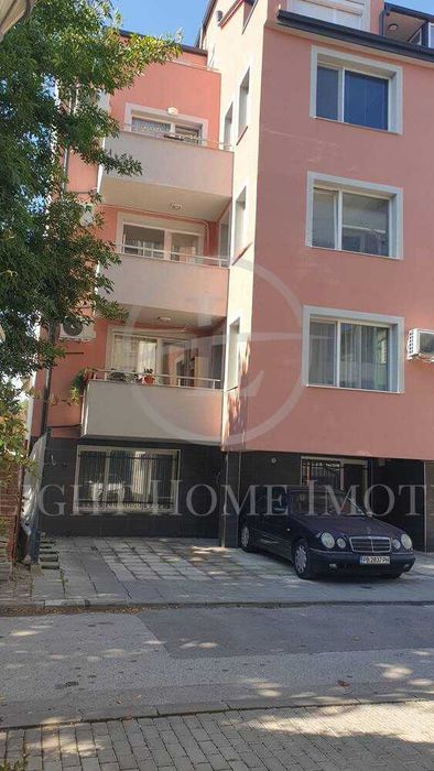 Продава се Тристаен апартамент в Пловдив, Каменица 2 - 61 кв.м за 2208 €/кв.м - Снимка #9