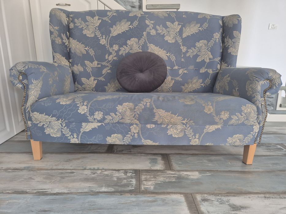 Vând set de canapele cu fotoliu