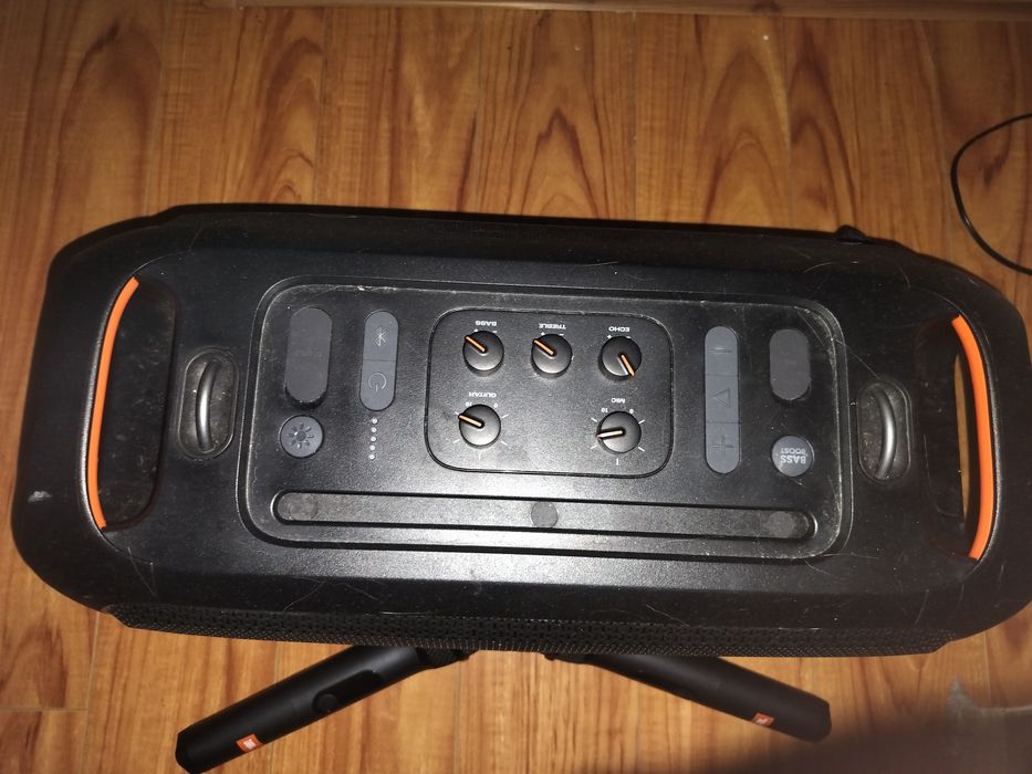 Колонка JBL on-the-go