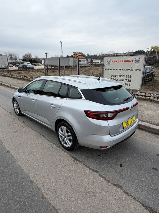 Megane 4 1.5 dci 2019 Plin COMBUSTIBIL+REVIZIE Filtre/Ulei GRATUITE //7499 EURO FIX//