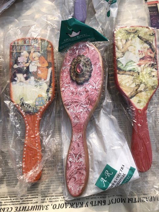 Продам новые расчески для волос