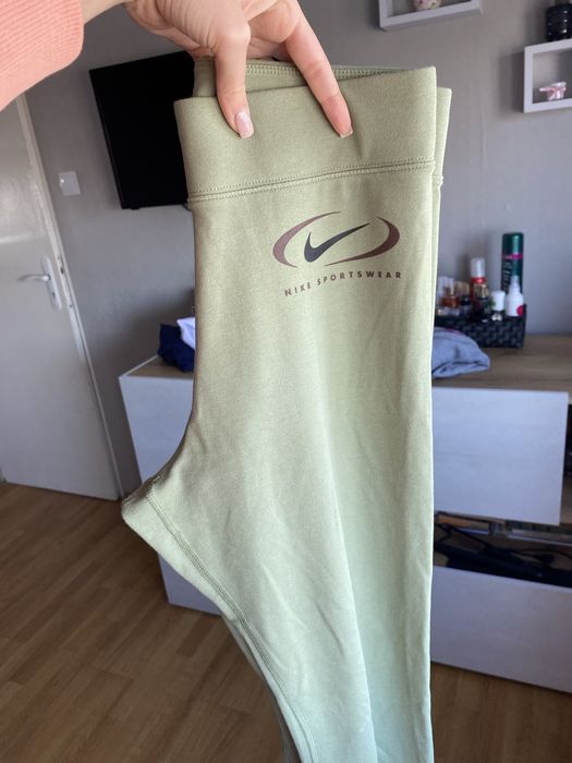 Клин Nike Sportwear