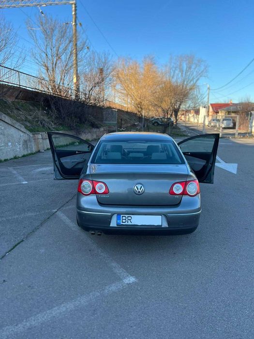 Volkswagen Passat B6 1.9 TDI 105 CP