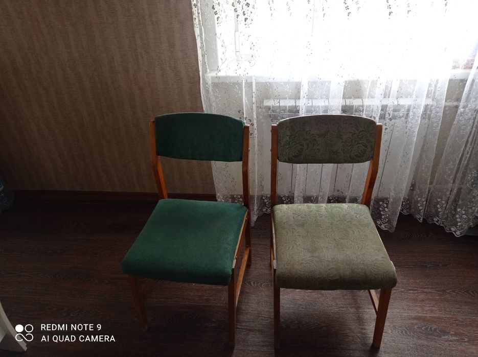 Продается стулья Прибалтика!