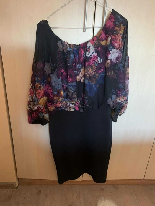 Дамска официална рокля